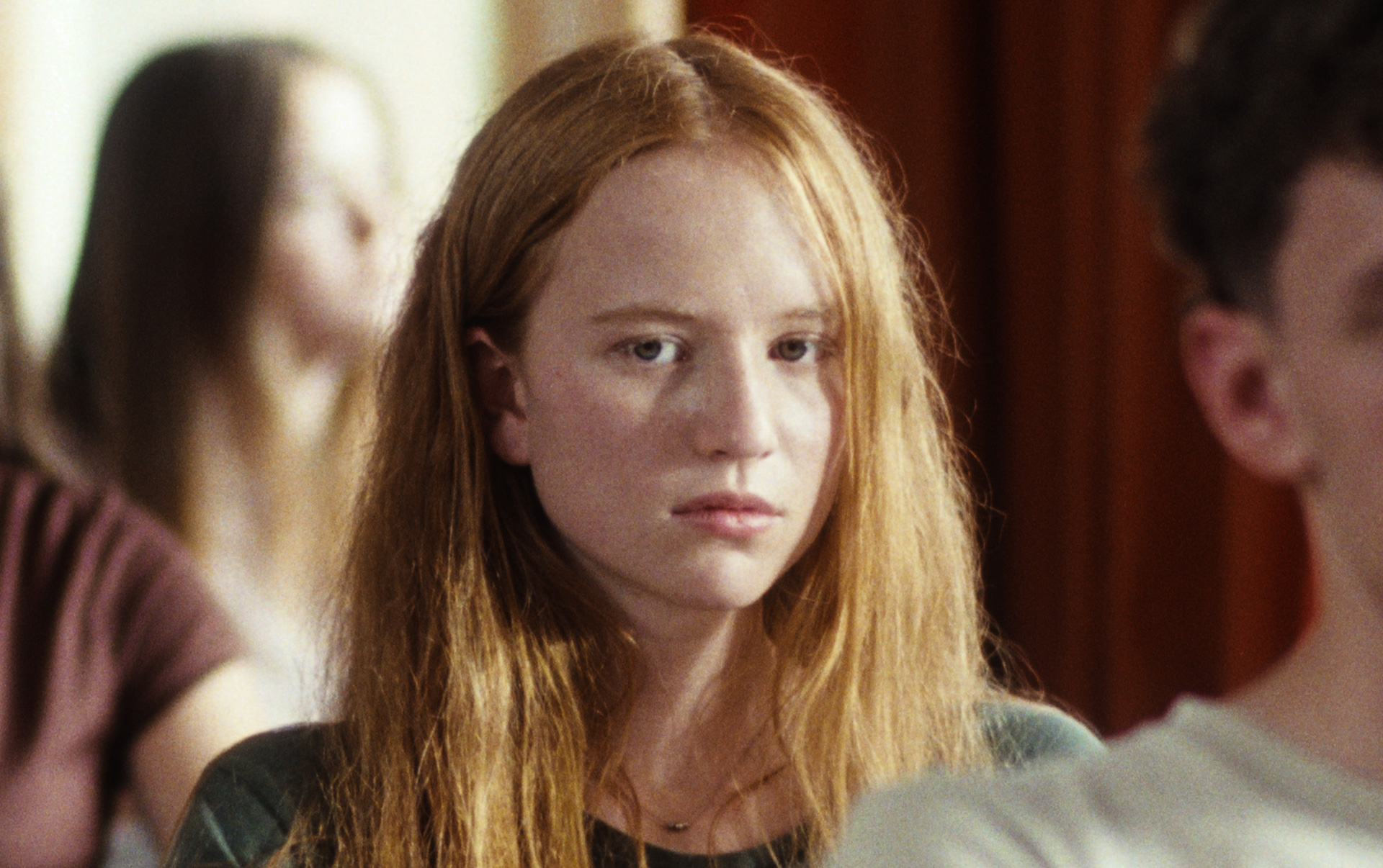 img_dgal_6aa43ef5e95cdGOODBYE_CRUEL_WORLD_Still2.jpg